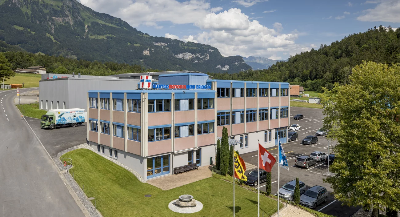 Firmensitz der Elektromotorenwerk Brienz AG in Brienz